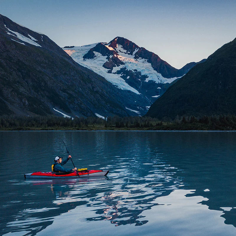 Inflatable kayak with pump